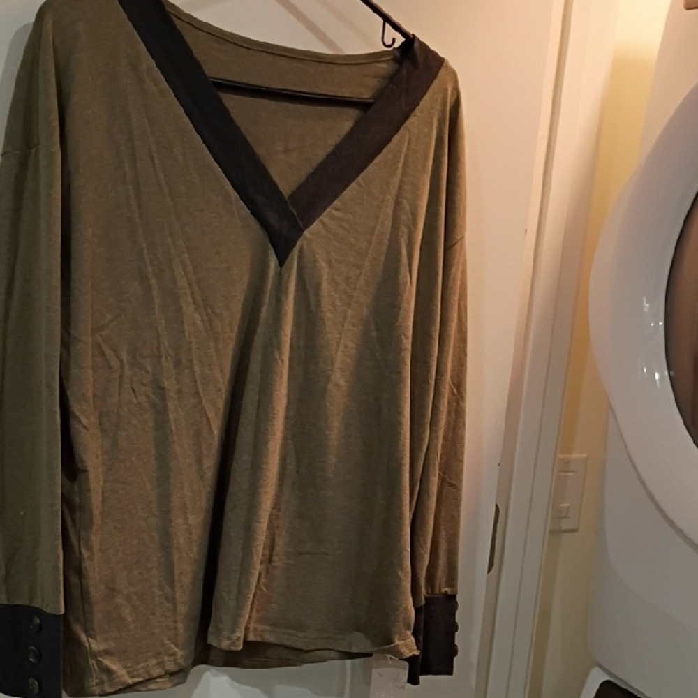 Elegant V-Neck Blouse - Olive and Black